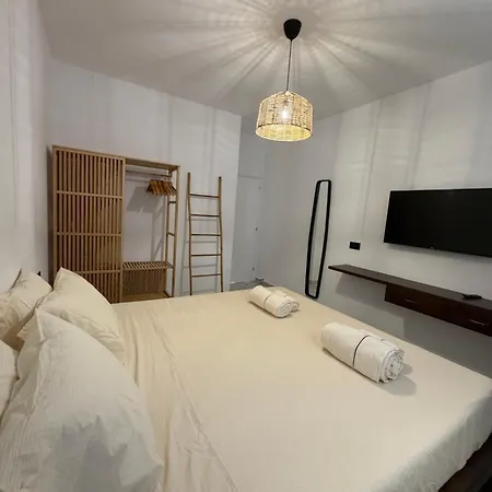 The Retro Kato 2 Min To The