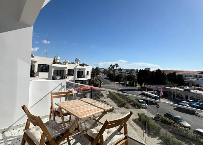 The Retro Kato 2 Min To The *