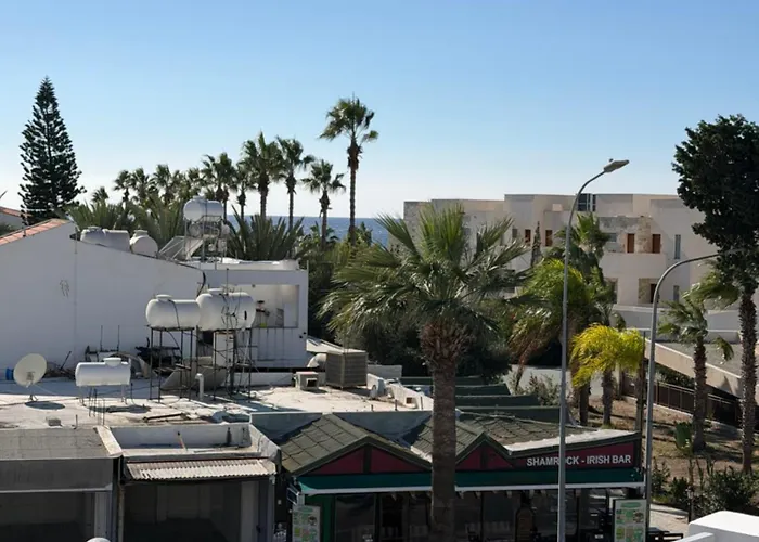 The Retro Kato 2 Min To The *